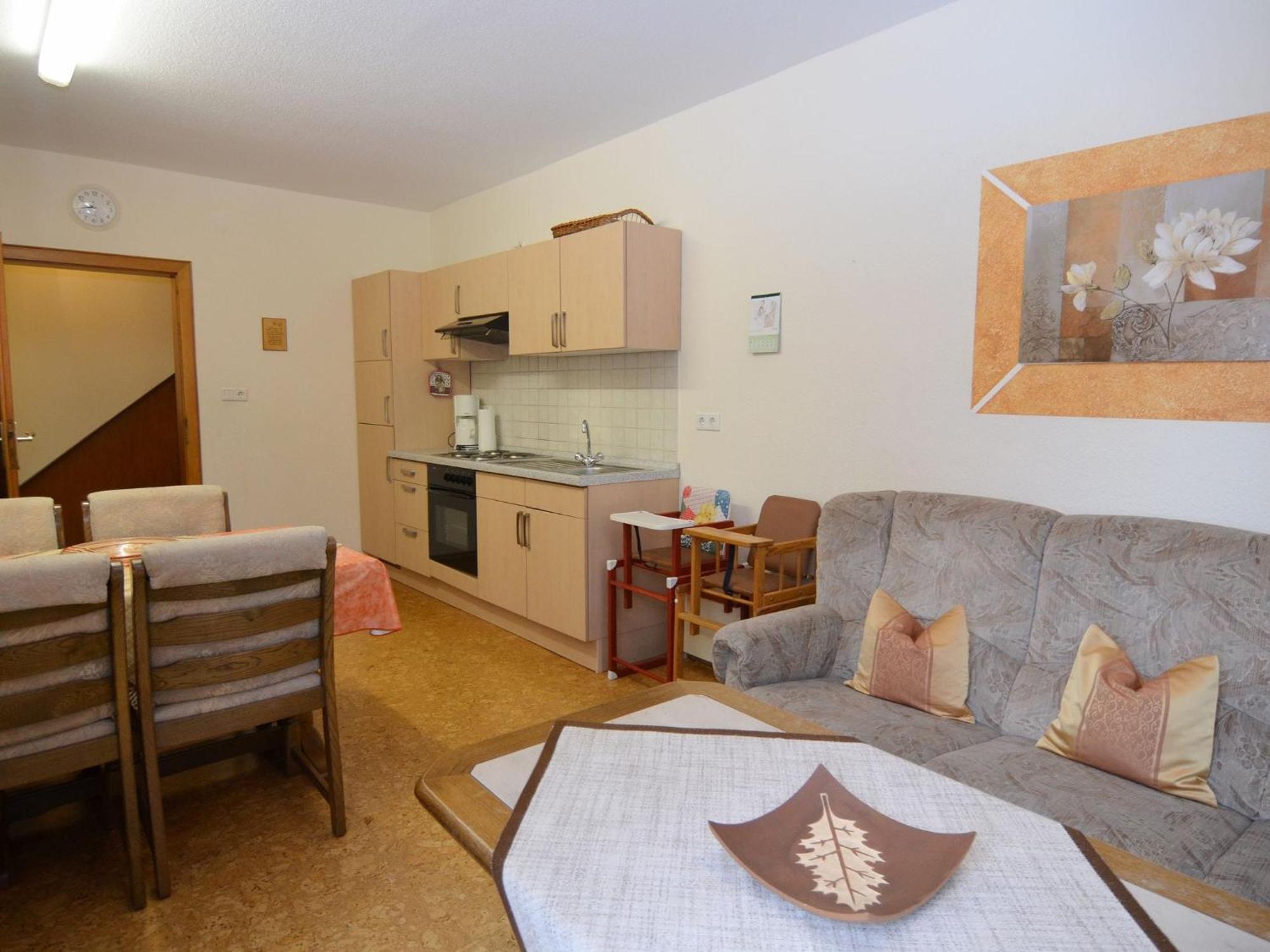 Nice Holiday Home Near Ski Area Медебах Екстер'єр фото